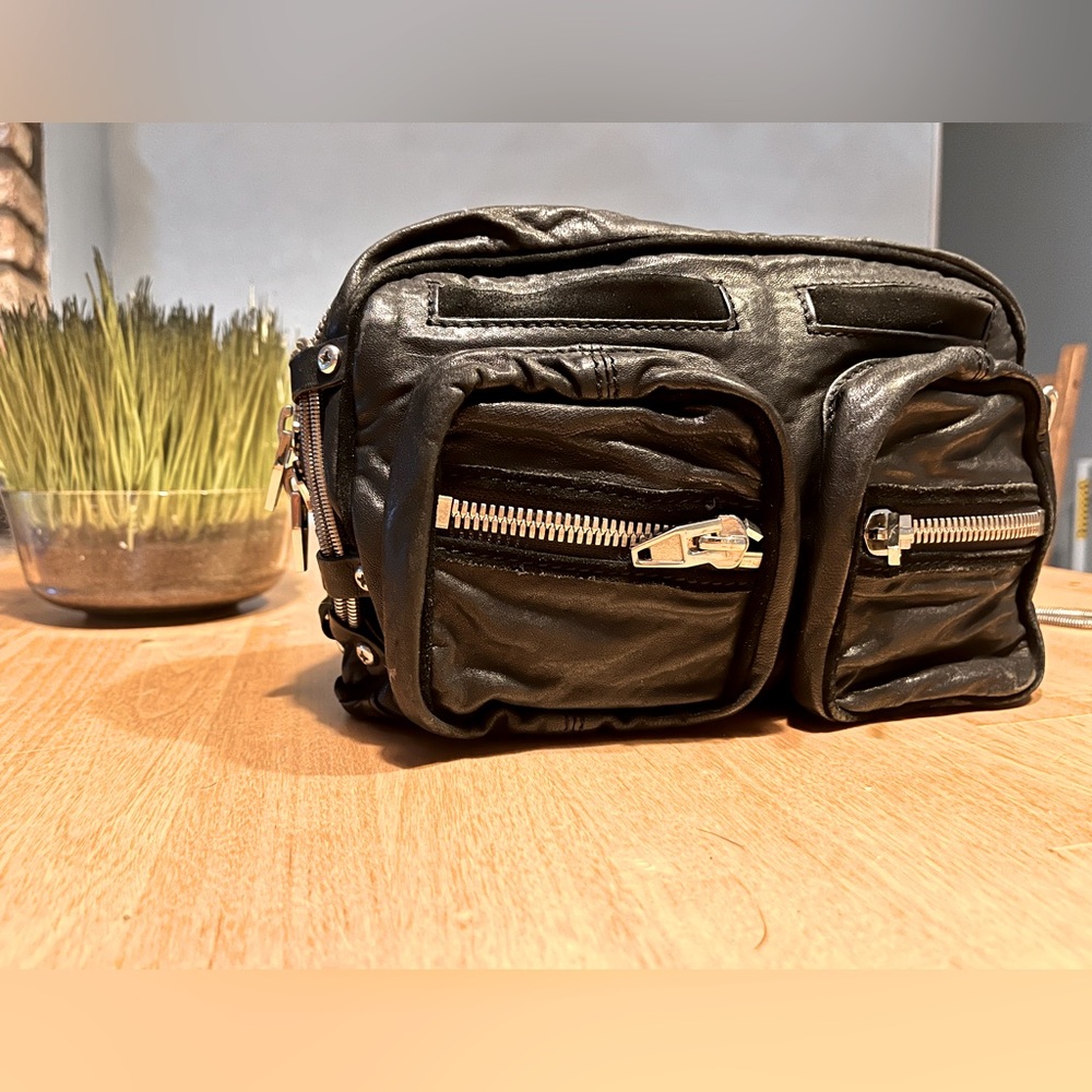 ⭐️ALEXANDER WANG Brenda Black soft leather chain crossbody handbag purse⭐️